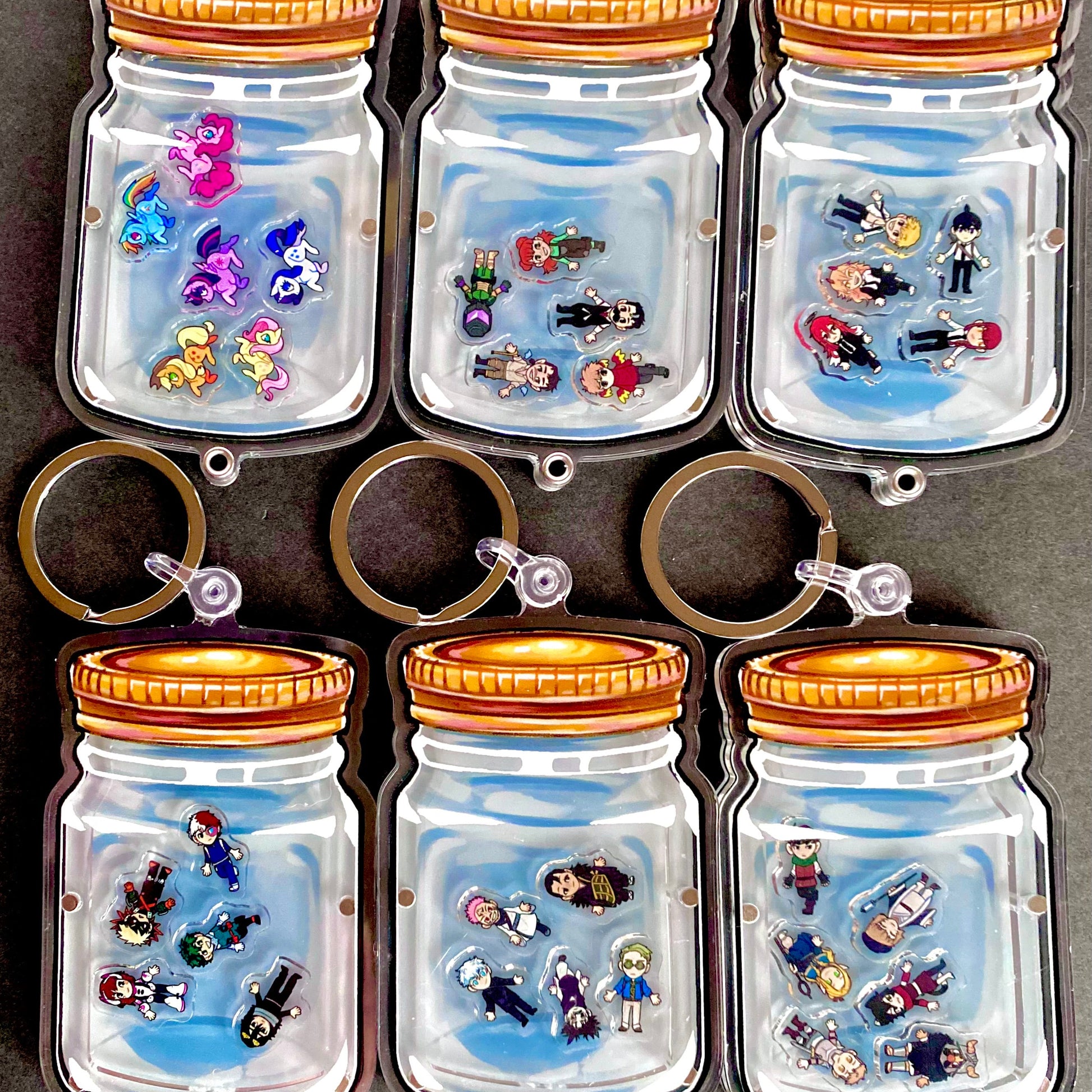Jar of Character Critters - Openable Shaker Keychain